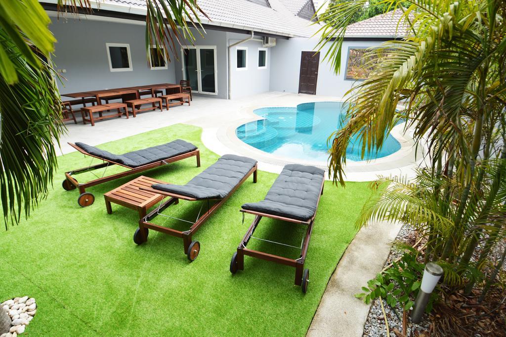 Ferienwohnung Ruamchok Ocean View Pattaya Exterior foto