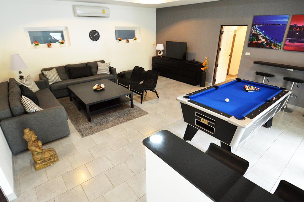 Ferienwohnung Ruamchok Ocean View Pattaya Exterior foto