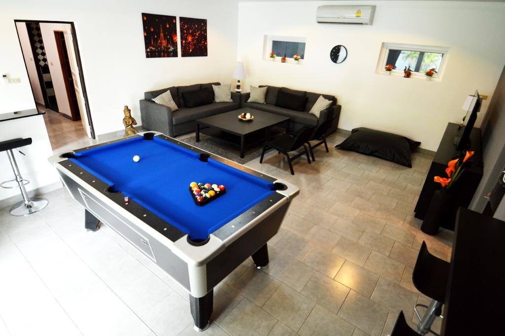 Ferienwohnung Ruamchok Ocean View Pattaya Exterior foto