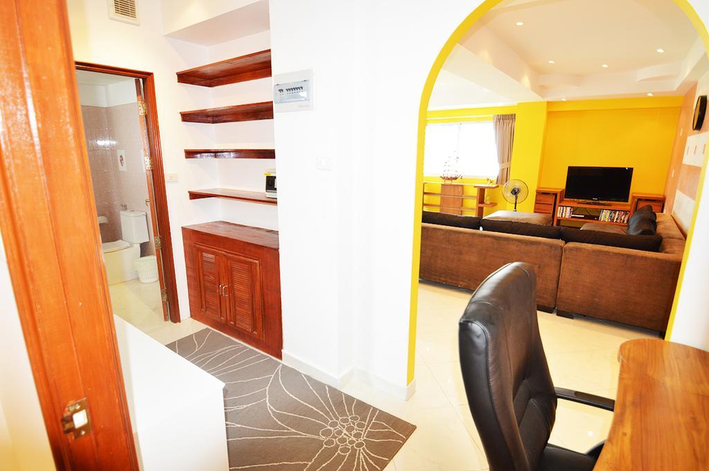 Ferienwohnung Ruamchok Ocean View Pattaya Exterior foto