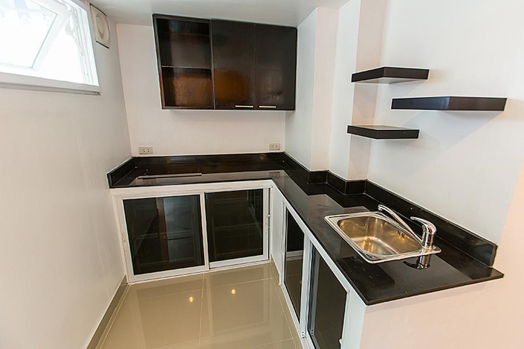 Ferienwohnung Ruamchok Ocean View Pattaya Exterior foto