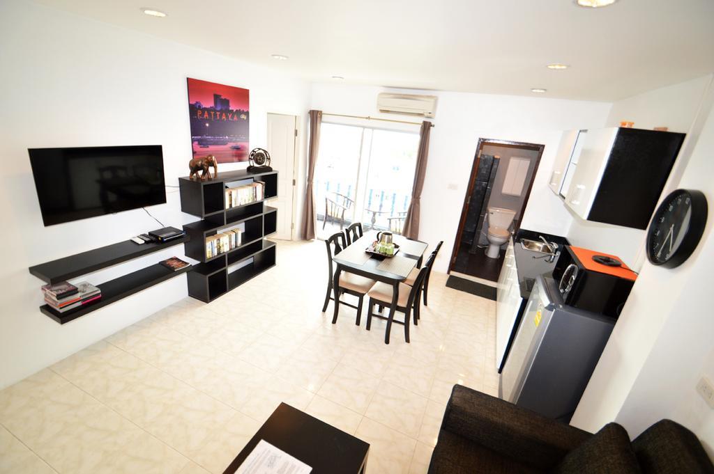 Ferienwohnung Ruamchok Ocean View Pattaya Exterior foto