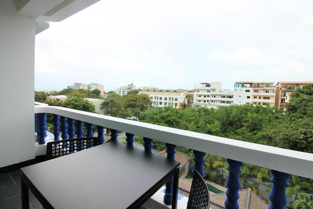 Ferienwohnung Ruamchok Ocean View Pattaya Exterior foto