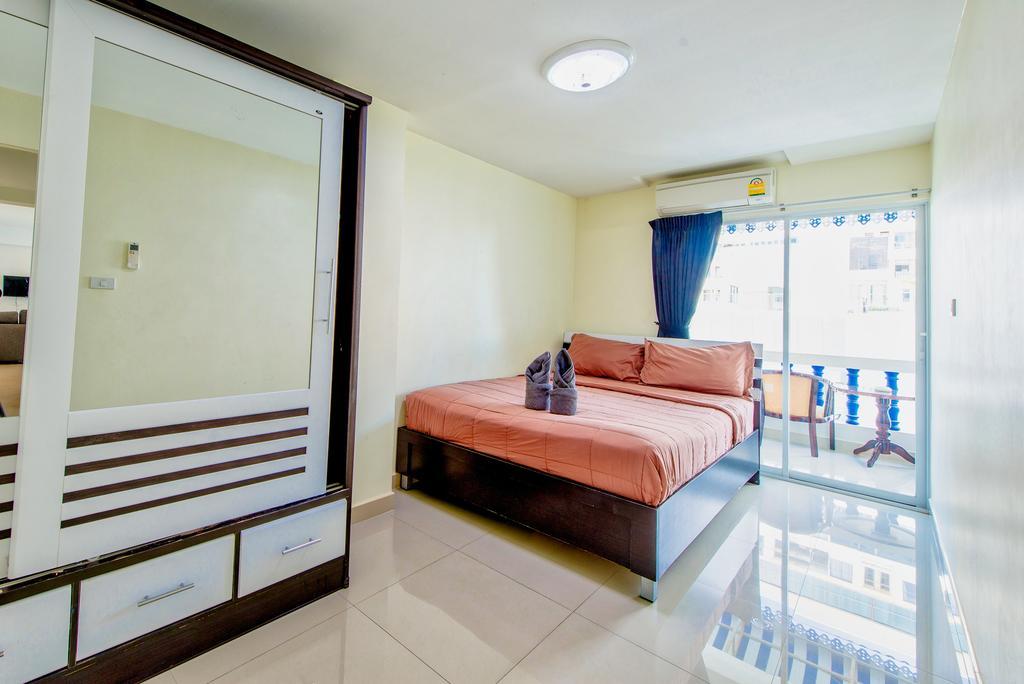 Ferienwohnung Ruamchok Ocean View Pattaya Zimmer foto