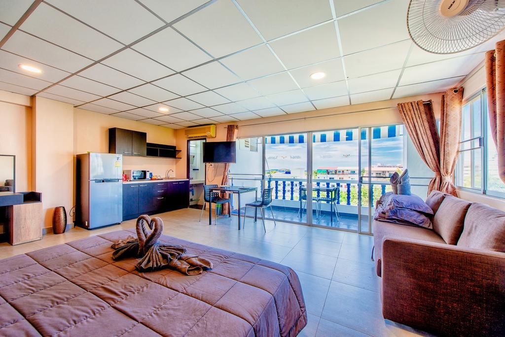Ferienwohnung Ruamchok Ocean View Pattaya Exterior foto